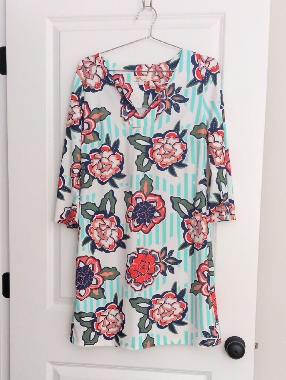 Aryeh Floral Dress. Size Medium.